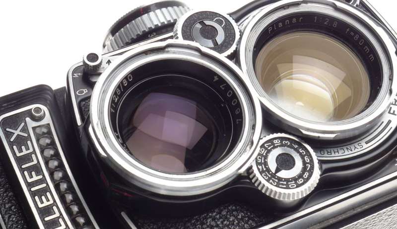 Rolleiflex 2.8 TLR camera Zeiss Planar 2.8/80mm lens case strap flash dream kit