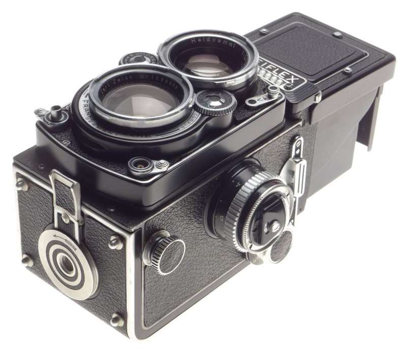 Rolleiflex 2.8 TLR camera Zeiss Planar 2.8/80mm lens case strap flash dream kit