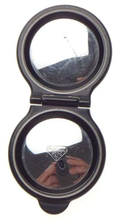 Lens cap Rolleiflex metal chrome folding flip up bayonet mount TLR camera Tessar