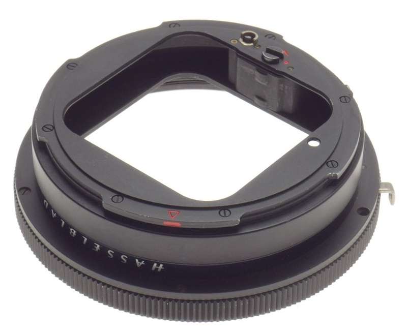 HASSELBLAD 16 EXTENSION TUBE BLACK LENS ADAPTER MOUNT MACRO RING MOUNT CLEAN