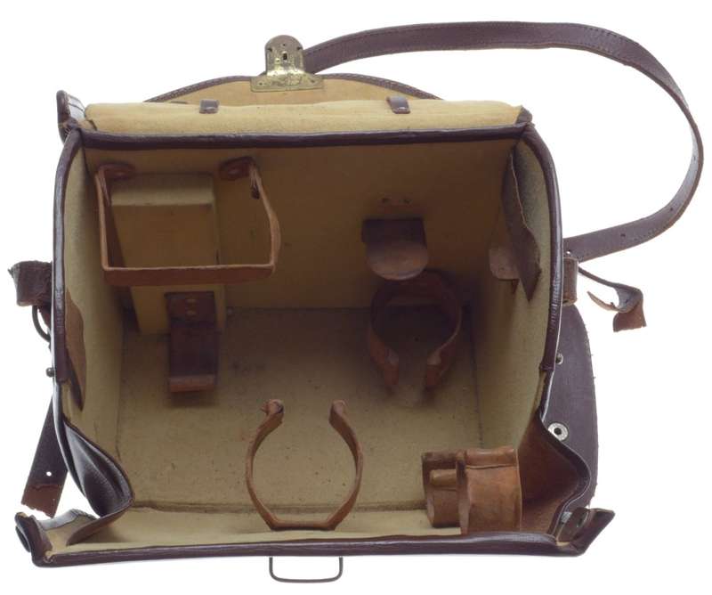 ALPA REFLEX CAMERA BAG OMNICA FLIGHT CASE CUSTOM MADE FOR ALPA 35mm SHOULDER BAG