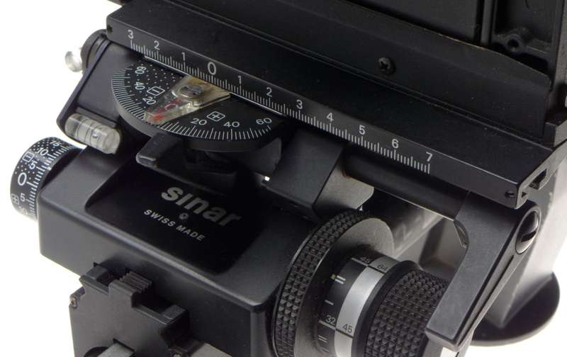 SINAR F2 black complete large format view film field camera Super-Angulon 5.6/75
