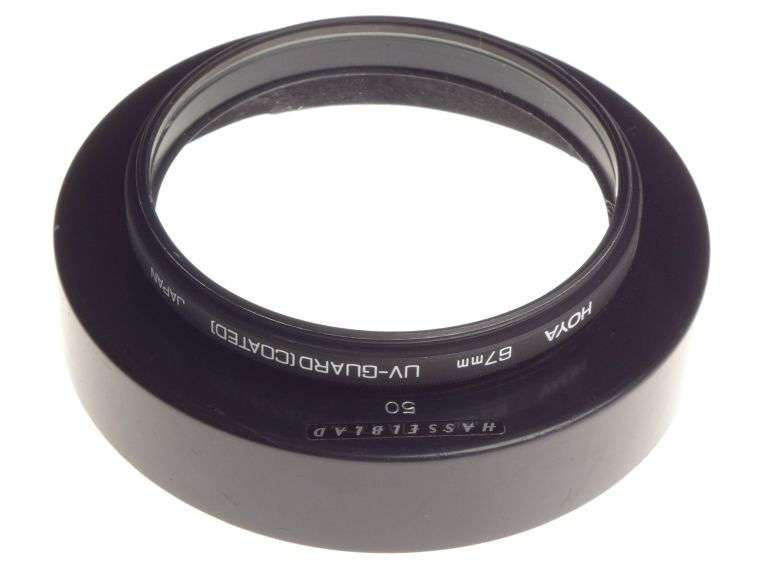 Hasselblad 50 wide Angle camera Distagon lens hood shade good condition filter