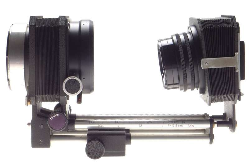 Hasselblad 500 CM camera macro close up medium format used bellows set rail kit