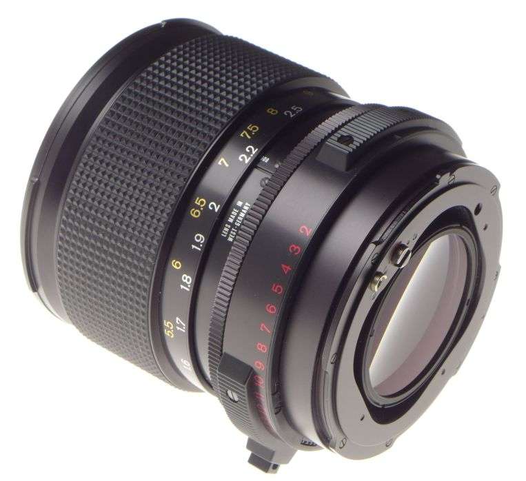 Hasselblad Sonnar 2.8 f=150mm Black Zeiss lens for 2000 FC Series MINT caps box