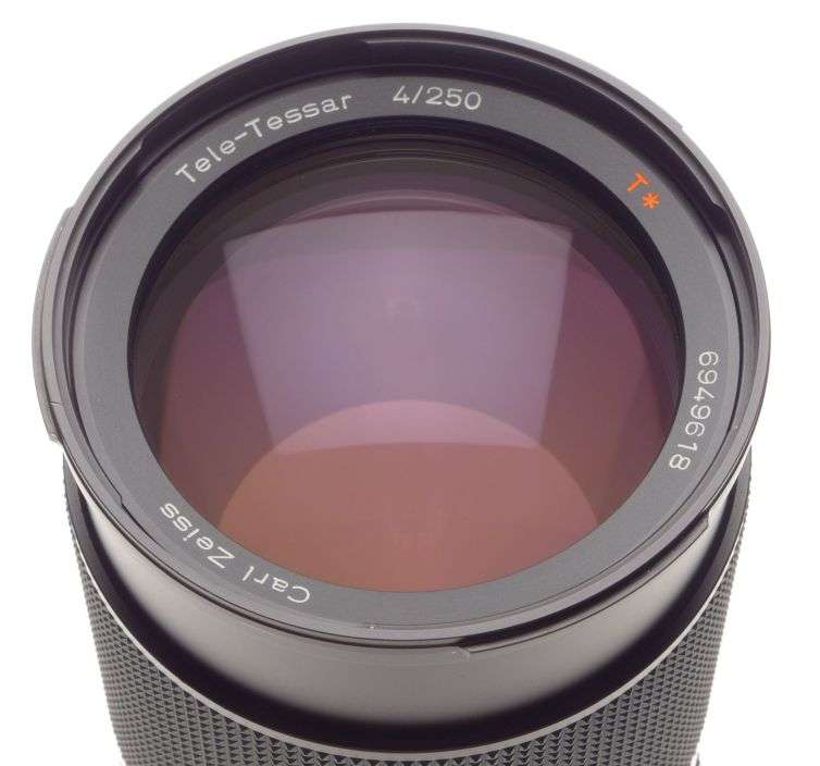 Boxed Hasselblad 2000 FC lens Tele-Tessar 1:4/250mm f=250mm t* Zeiss caps MINT-