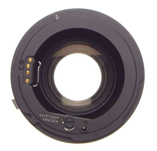 blue line Hasselblad 20605 mint 2x E 2Xe converter fits 503cw 203fe 205fcc CFE