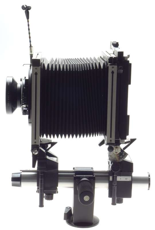 SINAR F Black camera 4x5 body Chrome Rail SYMMAR-S 1:5.6/210mm Schneider lens MC