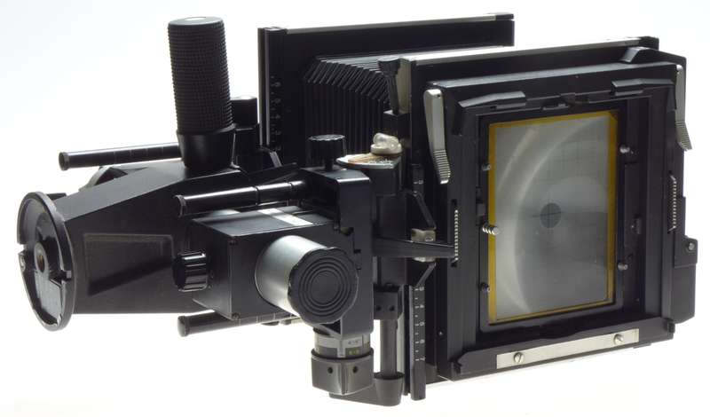 SINAR F Black camera 4x5 body Chrome Rail SYMMAR-S 1:5.6/210mm Schneider lens MC