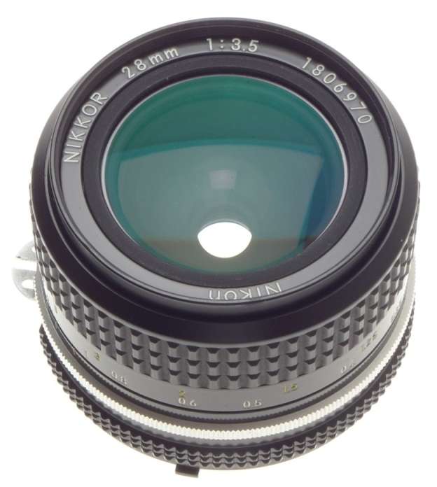 NIKON-AI 1:3.5 f=28mm VINTAGE SLR 35mm FILM CAMERA LENS 3.5/28 NIKKOR CLEAN CAPS