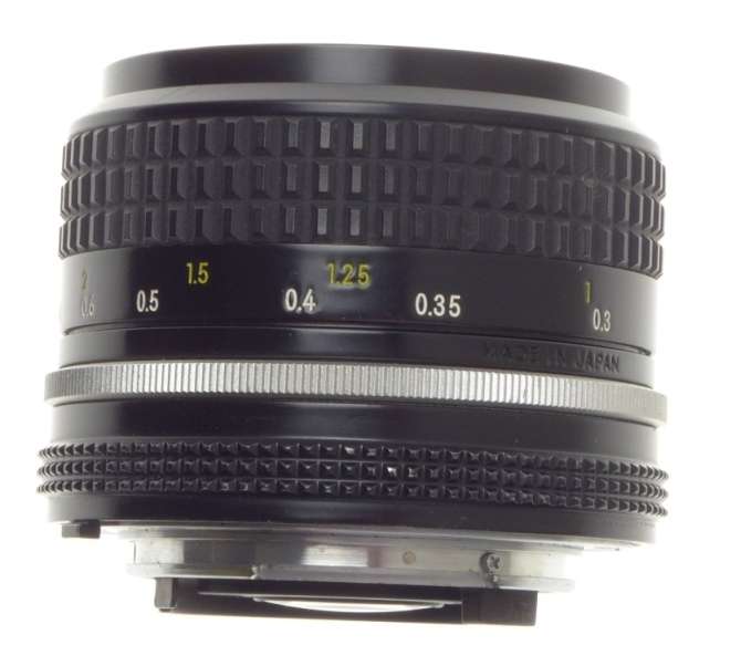 NIKON-AI 1:3.5 f=28mm VINTAGE SLR 35mm FILM CAMERA LENS 3.5/28 NIKKOR CLEAN CAPS