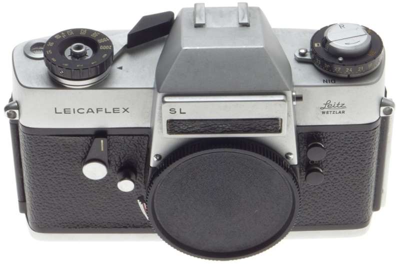 BEAUTIFUL LEICAFLEX CHROME SL 35mm VINTAGE CAMERA INSTRUCTION MANUAL CASE BOXED