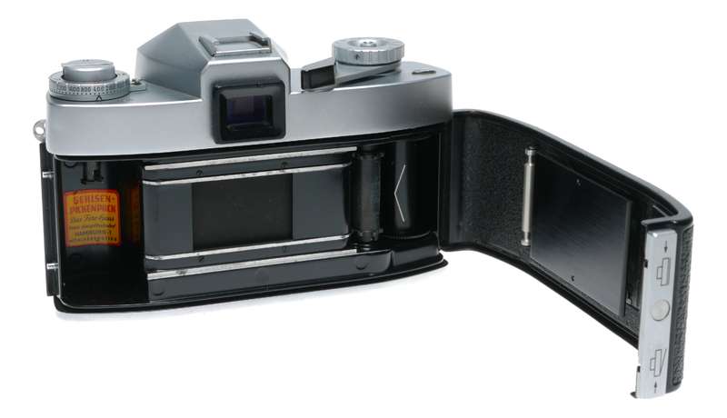 Summicron-R 2/50 Leicaflex SL f2 eye original version 1 SLR vintage film camera