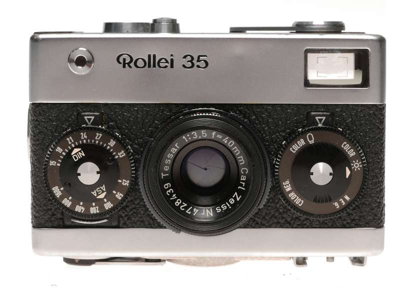 Rollei 35 Zeiss Tessar 1:3.5 f=40mm film camera Germany pouch strap filter