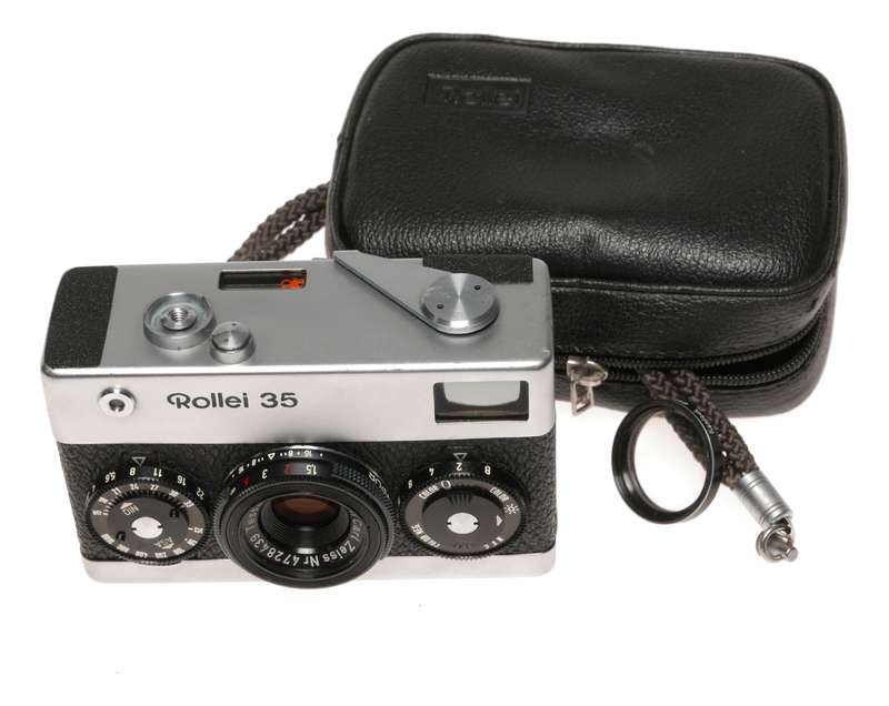 Rollei 35 Zeiss Tessar 1:3.5 f=40mm film camera Germany pouch strap filter