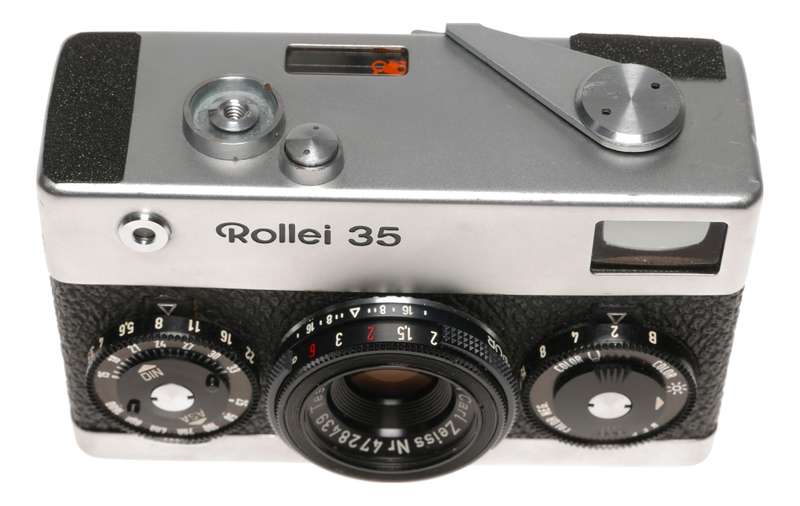 Rollei 35 Zeiss Tessar 1:3.5 f=40mm film camera Germany pouch strap filter