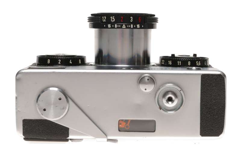 Rollei 35 Zeiss Tessar 1:3.5 f=40mm film camera Germany pouch strap filter