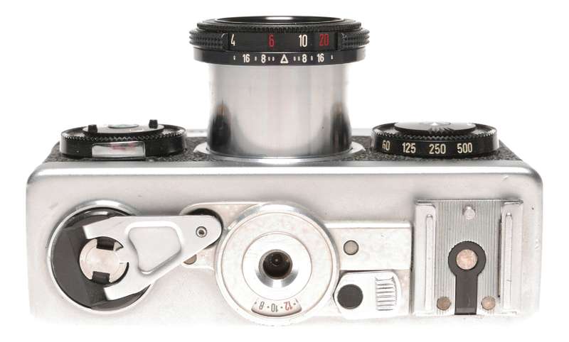 Rollei 35 Zeiss Tessar 1:3.5 f=40mm film camera Germany pouch strap filter