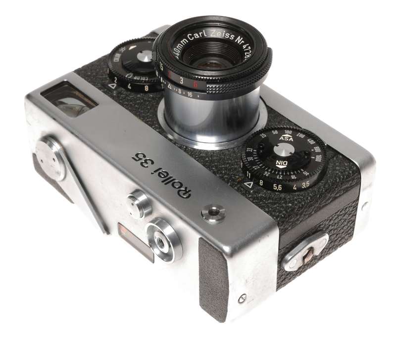 Rollei 35 Zeiss Tessar 1:3.5 f=40mm film camera Germany pouch strap filter