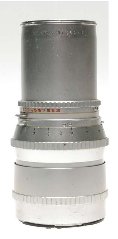 Sonnar Hasselblad 1:5.6/250 mm chrome V series 500 CM camera lens