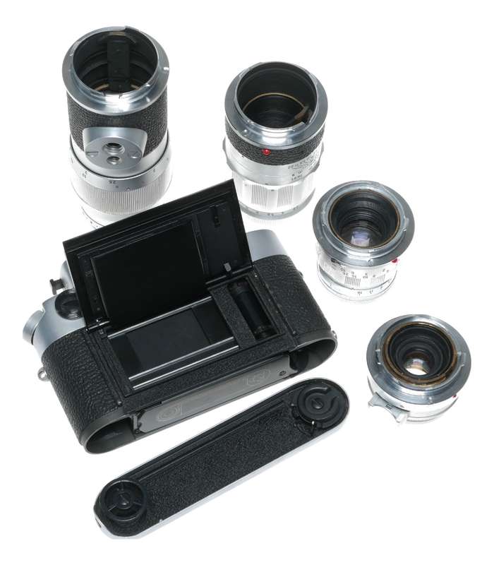 Leica M4 Camera 4 lenses set meter hood case 35mm, 50 Summicron, 90, 135 filters
