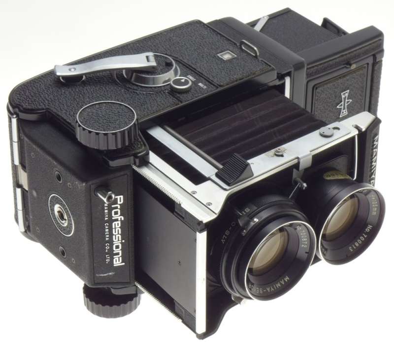 MAMIYA C330 PROFFESSIONAL 6x6 BLUE 3.5/105mm SEKOR LENS TLR MEDIUM FORMAT CAMERA