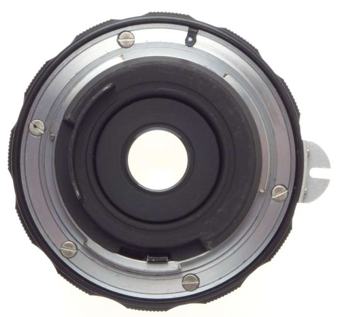 f=28mm NIKKOR-H AUTO 1:3.5 f=2.8cm NIPPON 35mm SLR LENS CAPS KEEPER 3.5/28 BLACK