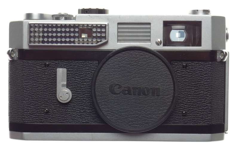 CANON Model 7 rangefinder chrome 35mm camera body only ready for 0.95/50mm lens
