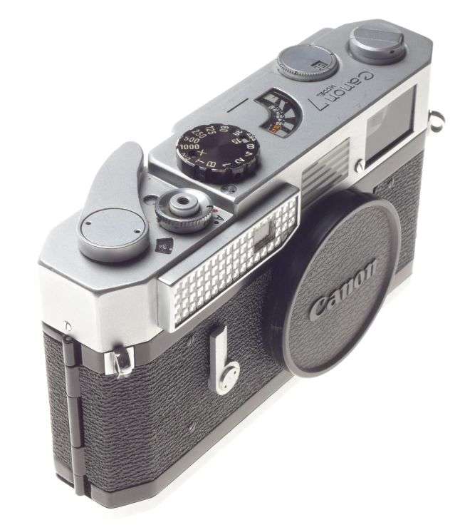 CANON Model 7 rangefinder chrome 35mm camera body only ready for 0.95/50mm lens