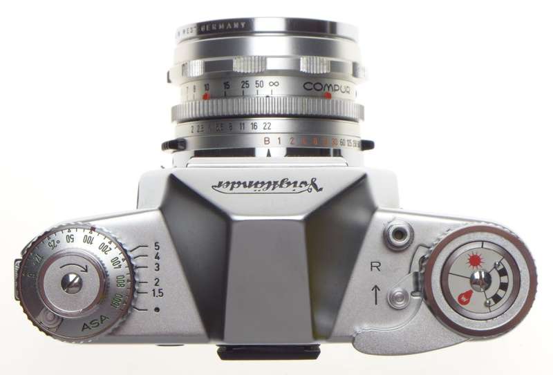 VOIGTLANDER Bessamatic 35mm SLR film camera SEPTON 2/50mm rare coated lens MINT
