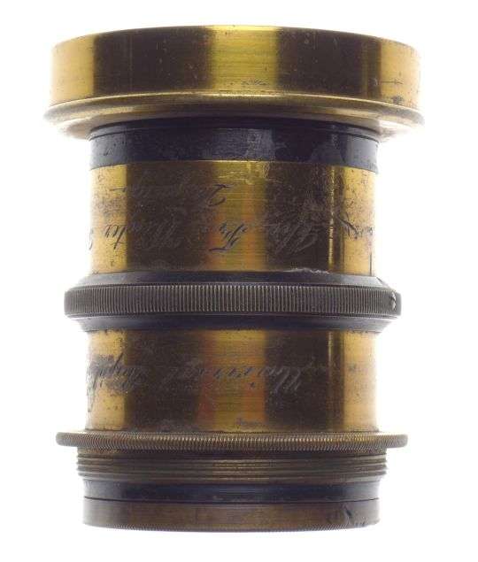 Universal Rapid Aplanat Chr.Fr.Winter Sohn Leipzig vintage brass lens Excellent