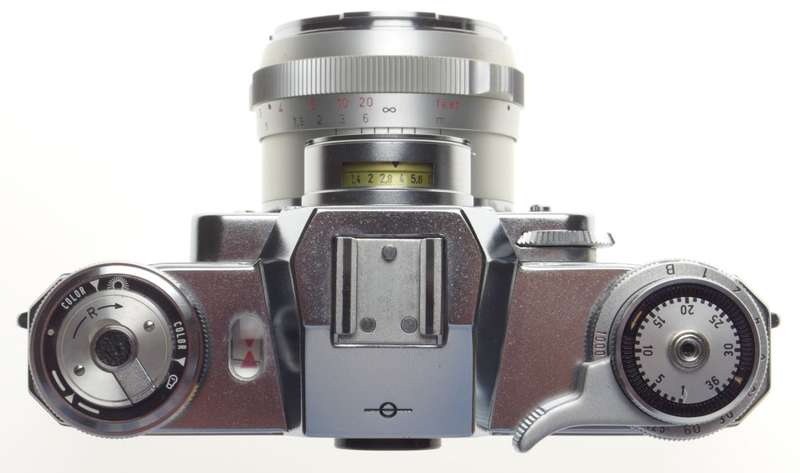 ZEISS CONTAREX Bullseye SLR 35mm chrome film camera Tessar 1:2.8/50mm lens cased