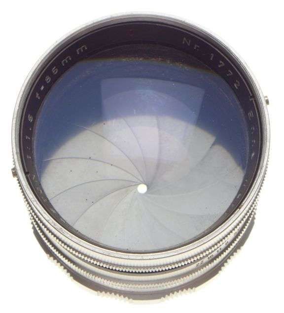 ENNASTON 1:1.5 f=85mm red C Exakta mount 1.5/85 fast glass very rare ENNA Werk