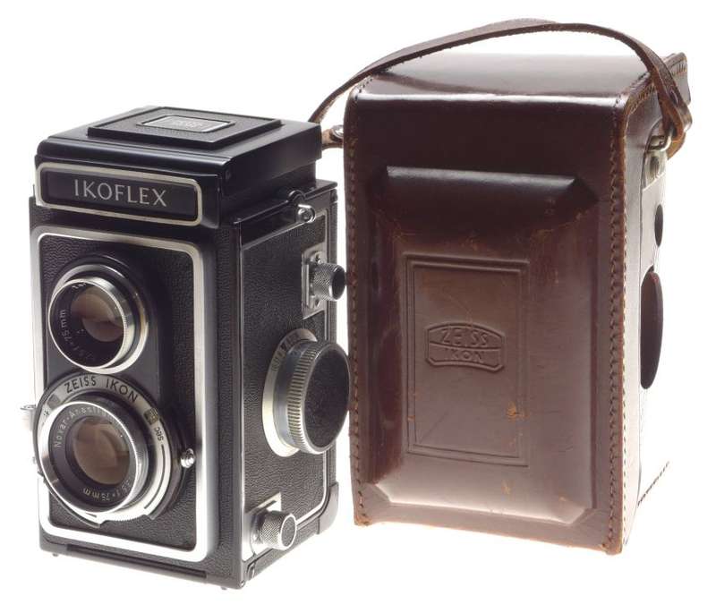 IKOFLEX TLR Novar-Anastigmat 1:3.5 f=75mm Zeiss Ikon medium format camera cased