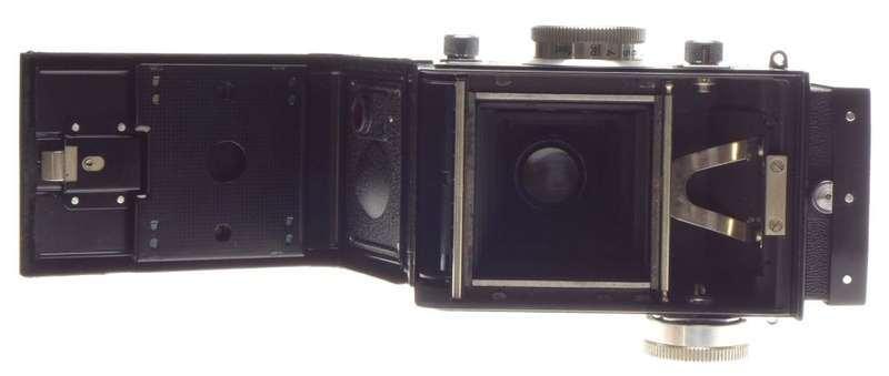 IKOFLEX TLR Novar-Anastigmat 1:3.5 f=75mm Zeiss Ikon medium format camera cased