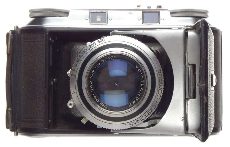 VOIGTLANDER BESSA II Camera Color-Skopar3.5/10.5cm Lens f=105mm Compur