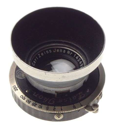 Carl Zeiss IKON Tessar 1:4,5 f=12cm camera lens with hood f=120mm JENA shutter