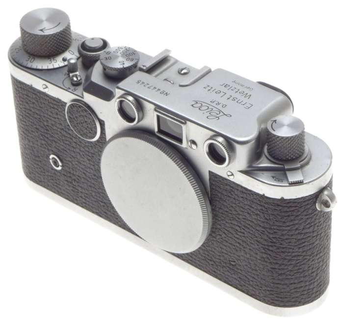 IIC LEITZ M39 SCREW MOUNT RANGE FINDER 35mm FILM CAMERA VINTAGE LEICA BODY CASE