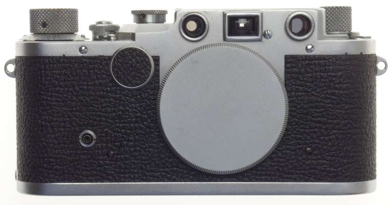 IIC LEITZ M39 SCREW MOUNT RANGE FINDER 35mm FILM CAMERA VINTAGE LEICA BODY CASE