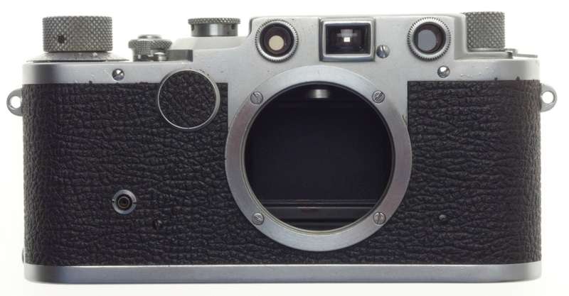 IIC LEITZ M39 SCREW MOUNT RANGE FINDER 35mm FILM CAMERA VINTAGE LEICA BODY CASE