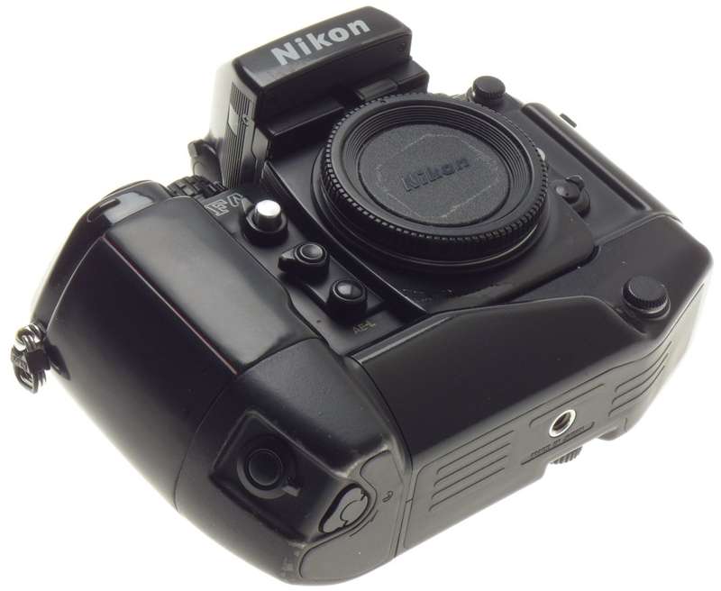 SLR F4 NIKON 35mm FILM CAMERA BODY DP 20 PRISM FINDER BATTRY GRIP NICE CONDITION