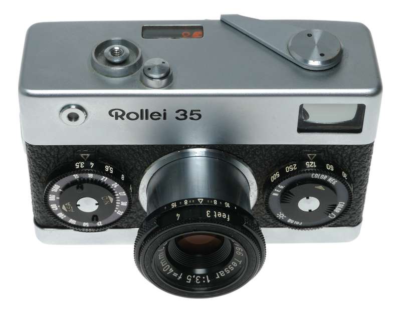Rollei 35 compact film camera Zeiss Tessar 1:3.5 f=40mm lens set