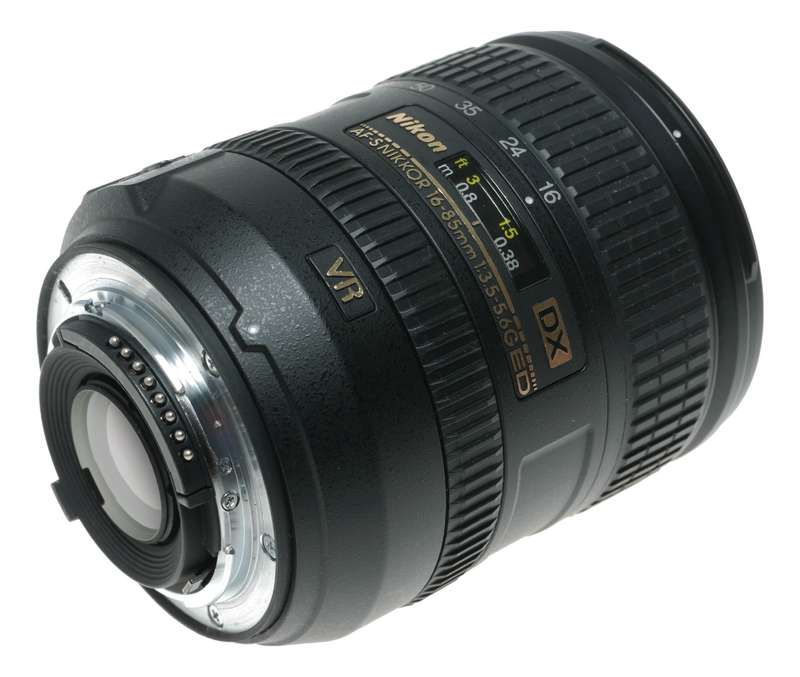 Nikon AF-S DX NIKKOR 16-85mm f/3.5-5.6G ED VR Lens boxed used