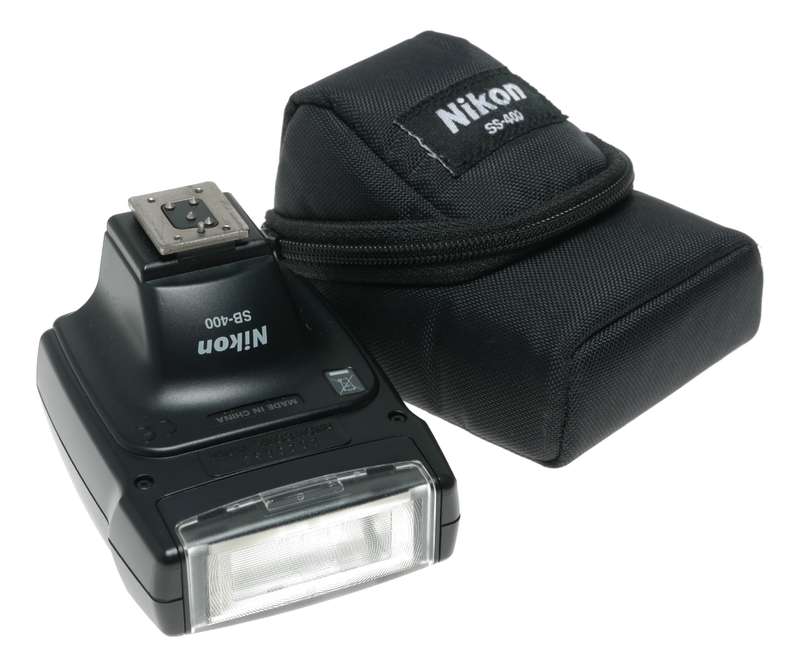 Nikon SB-200 Speedlight Flash accessory with pouch
