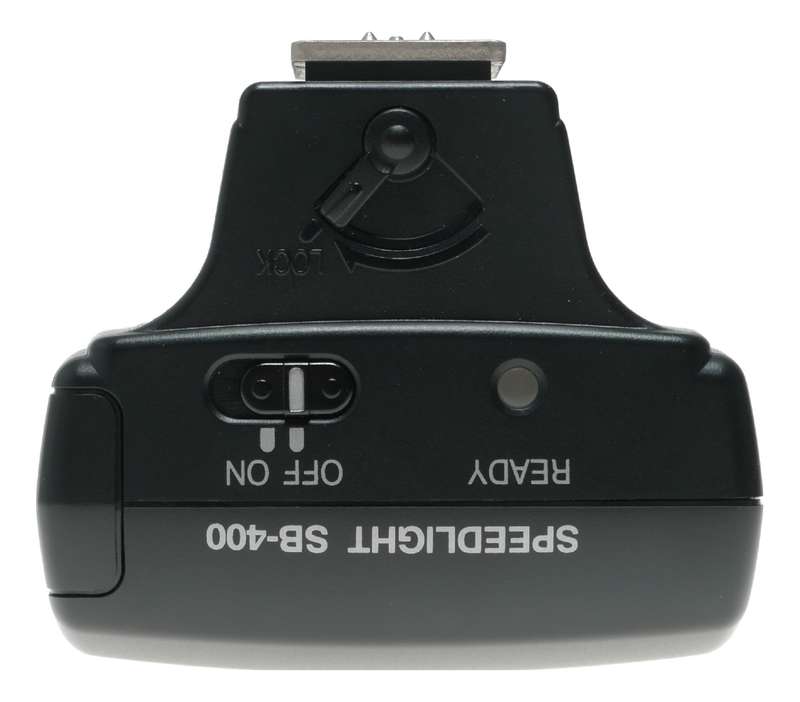 Nikon SB-200 Speedlight Flash accessory with pouch