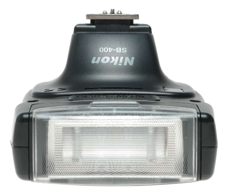 Nikon SB-200 Speedlight Flash accessory with pouch