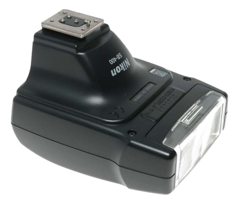 Nikon SB-200 Speedlight Flash accessory with pouch