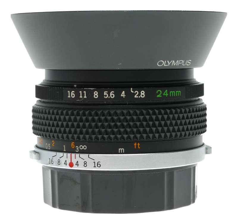 Olympus Auto-W 24mm 1:2.8 Zuiko Vintage camera lens hood excellent