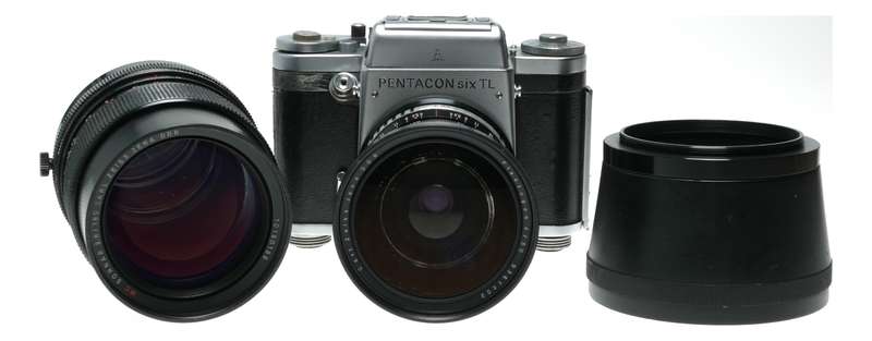 Pentacon Six TL Medium format film camera Flektogon Sonnar lenes set