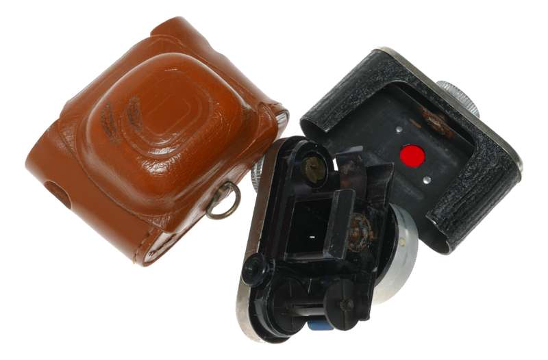 RJ Ompex 1:9 f=25 sub-miniature spy film camera in leather case Kunik Walter